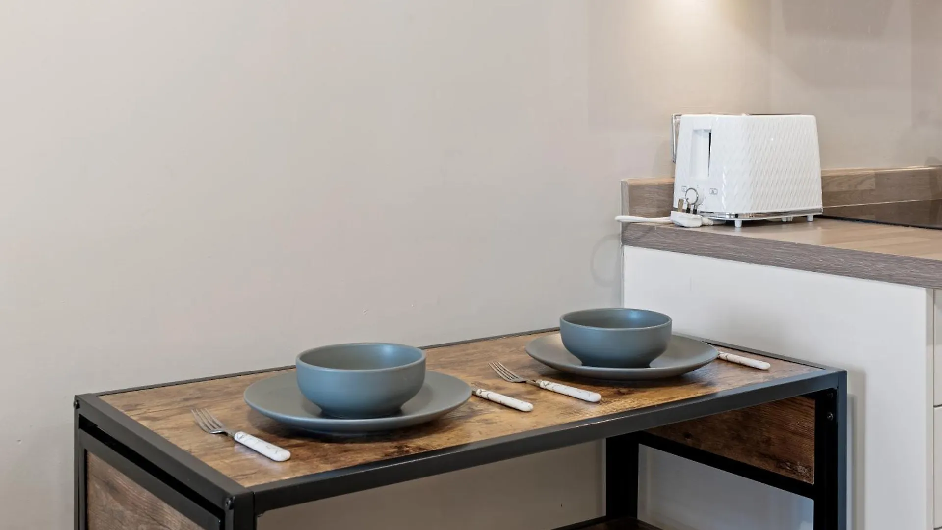 Brighton Flat By The Pier Apartment