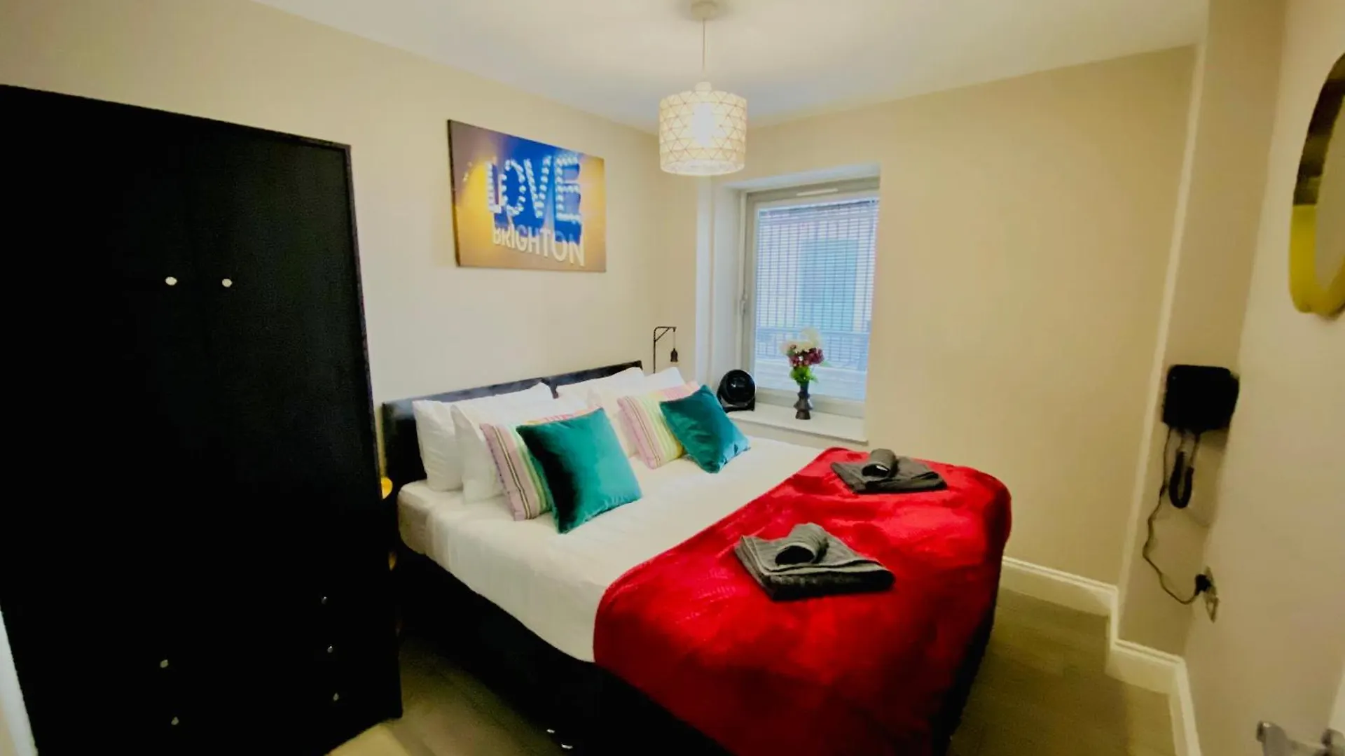 Brighton Flat By The Pier Apartment